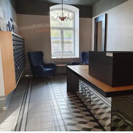 アパート Deluxe Art In Heart Of