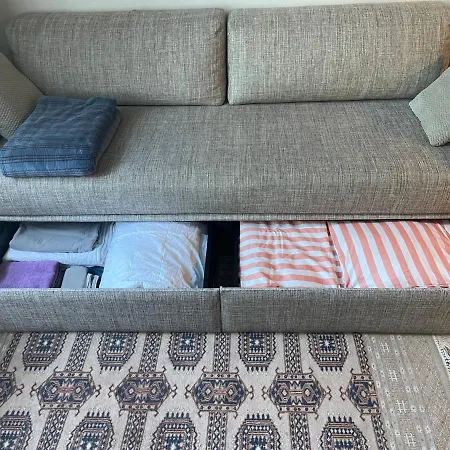 Deluxe Art In Heart Of