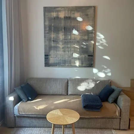 Apartman Deluxe Art In Heart Of *