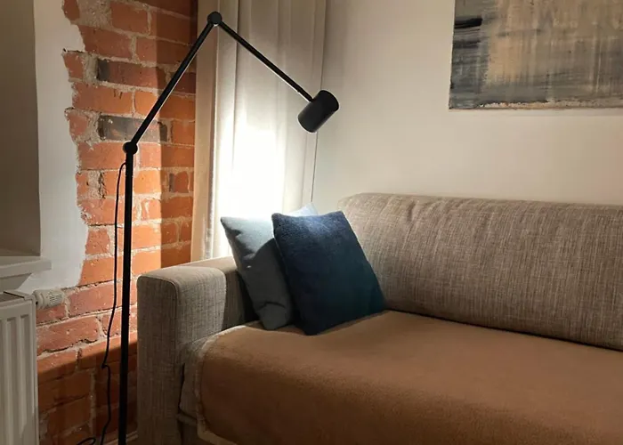 Deluxe Art In Heart Of Ταλίν