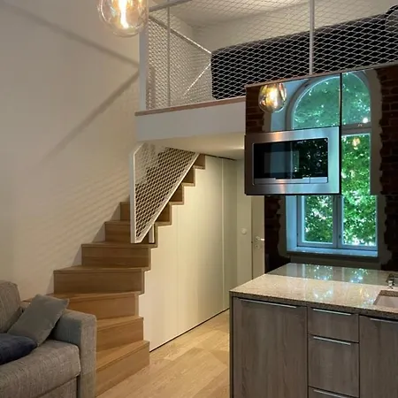 Deluxe Art In Heart Of Apartman